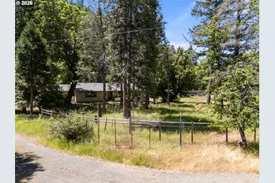 5201 Lake Shore Dr, Selma, OR 97538 - Photo 26