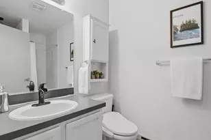 536 NE Going St, Portland, OR 97211 - Photo 14