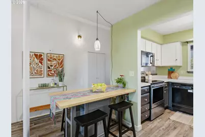 536 NE Going St, Portland, OR 97211 - Photo 8