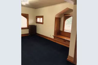 2047 SW 10th Ave, Portland, OR 97201 - Photo 8