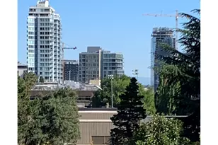 2047 SW 10th Ave, Portland, OR 97201 - Photo 6