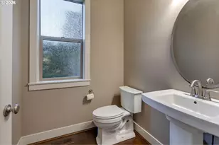 14390 SW Fox Ln, Beaverton, OR 97008 - Photo 24