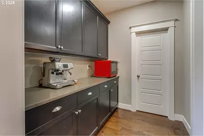 14390 SW Fox Ln, Beaverton, OR 97008 - Photo 18