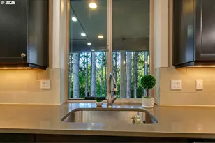 14390 SW Fox Ln, Beaverton, OR 97008 - Photo 16