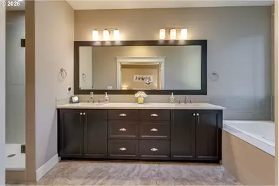 14390 SW Fox Ln, Beaverton, OR 97008 - Photo 28
