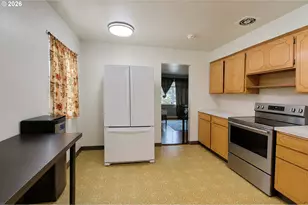 16245 SE Market St, Portland, OR 97233 - Photo 4