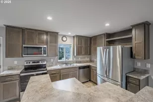 2560 Brown Rd, Salem, OR 97305 - Photo 8