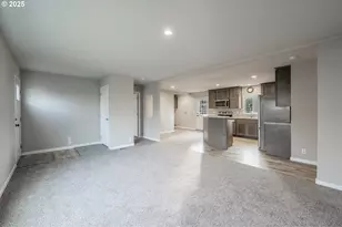 2560 Brown Rd, Salem, OR 97305 - Photo 4