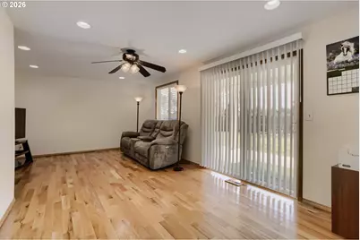 17896 NW Sue Ct, Beaverton, OR 97006 - Photo 12