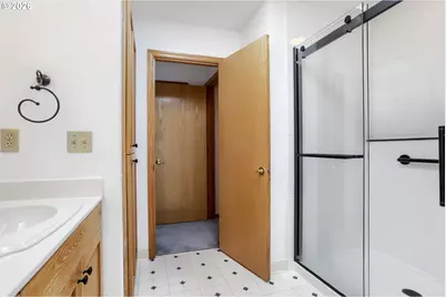 17896 NW Sue Ct, Beaverton, OR 97006 - Photo 32
