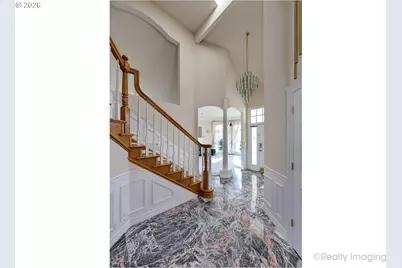 17549 SW Kemmer View Ct, Beaverton, OR 97007 - Photo 2