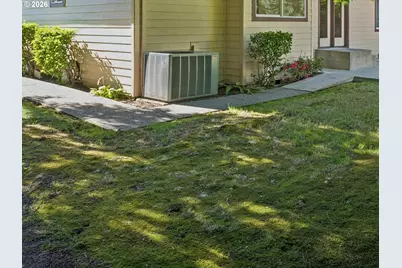 10822 SW 109th Ave, Portland, OR 97223 - Photo 38