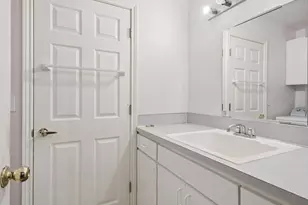 10822 SW 109th Ave, Portland, OR 97223 - Photo 32