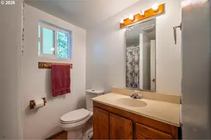 62934 Crown Point Rd, Coos Bay, OR 97420 - Photo 18
