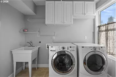 13120 SW Rita Dr, Beaverton, OR 97005 - Photo 24