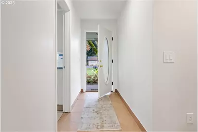 13223 SE Harold St, Portland, OR 97236 - Photo 10