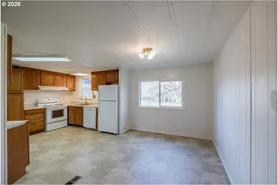 42069 Cut Off Dr, Lebanon, OR 97355 - Photo 16