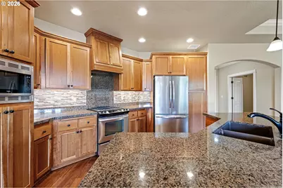6095 Graystone Loop, Springfield, OR 97478 - Photo 6