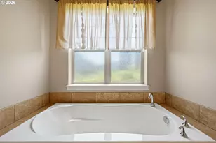 6095 Graystone Loop, Springfield, OR 97478 - Photo 18