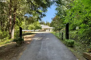 18111 NE 241st Pl, Brush Prairie, WA 98606 - Photo 2