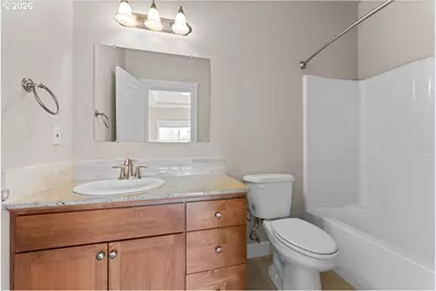 211 Silver St #2i, Silverton, OR 97381 - Photo 24