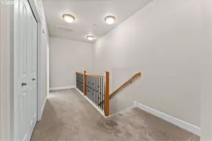 211 Silver St, Silverton, OR 97381 - Photo 18