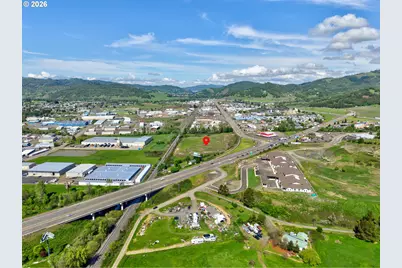 4553 Old Highway 99 S, Roseburg, OR 97471 - Photo 40