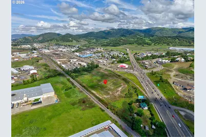 4553 Old Highway 99 S, Roseburg, OR 97471 - Photo 2