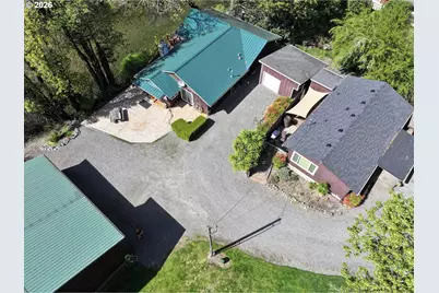 1008 Winchuck River Rd, Brookings, OR 97415 - Photo 6