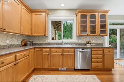 13088 SW Saint James Ln, Portland, OR 97224 - Photo 10