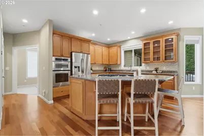 13088 SW Saint James Ln, Portland, OR 97224 - Photo 8