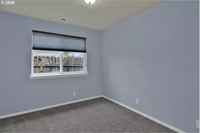 340 54th St, Springfield, OR 97478 - Photo 16