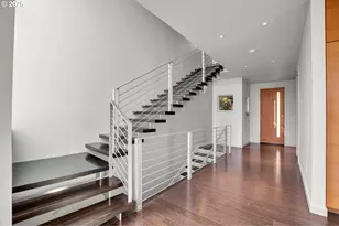 3607 NW Gordon St, Portland, OR 97210 - Photo 8