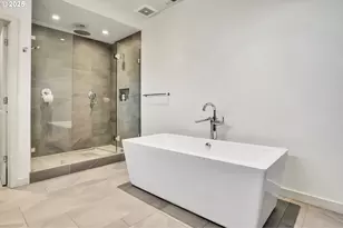 3607 NW Gordon St, Portland, OR 97210 - Photo 18