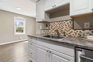 810 30th Ave, Longview, WA 98632 - Photo 22