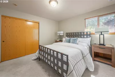 2042 Lincoln St, Eugene, OR 97401 - Photo 14