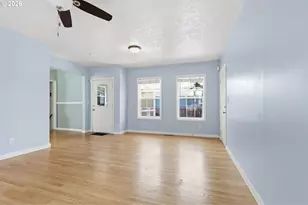 5226 N Amherst St, Portland, OR 97203 - Photo 14
