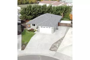 455 SE Woody Ct, Myrtle Creek, OR 97457 - Photo 4