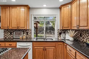 2385 NW Lydia Pl, Beaverton, OR 97006 - Photo 20