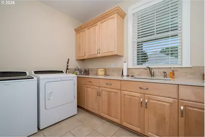 175 SW 59th St, South Beach, OR 97366 - Photo 20
