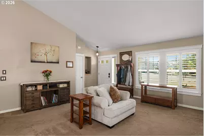 6099 SE Lois St, Hillsboro, OR 97129 - Photo 8