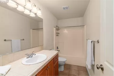 6099 SE Lois St, Hillsboro, OR 97129 - Photo 24