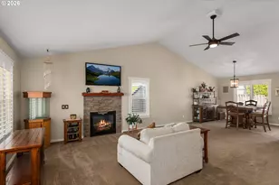 6099 SE Lois St, Hillsboro, OR 97129 - Photo 6