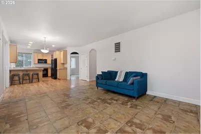 8503 SE 139th Ct, Portland, OR 97236 - Photo 4