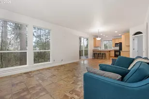 8503 SE 139th Ct, Portland, OR 97236 - Photo 6