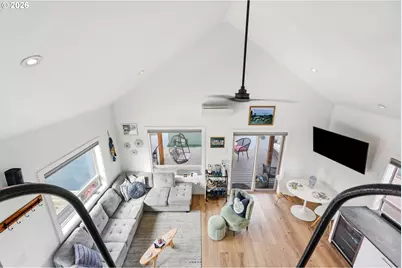 18305 NE Marine Dr #A10, Portland, OR 97230 - Photo 20