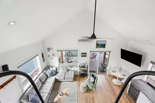 18305 NE Marine Dr, Portland, OR 97230 - Photo 20