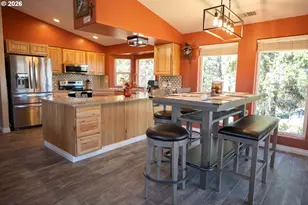 445 Rolling Hills Rd, Roseburg, OR 97471 - Photo 8
