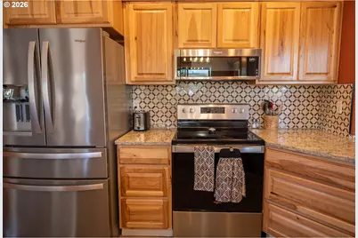 445 Rolling Hills Rd, Roseburg, OR 97471 - Photo 10