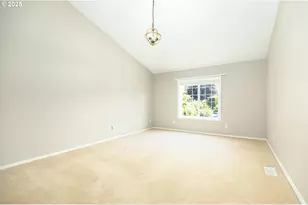 2011 NW New Hope Ct, Portland, OR 97229 - Photo 30
